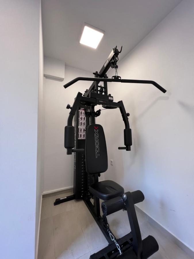 Modern Apartment Close To Airport With Gym And Bbq Heraklion  Ngoại thất bức ảnh